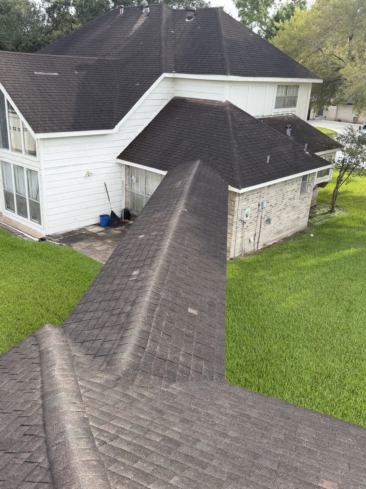 Home with recently serviced roof in Fort Bend County